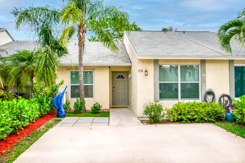 178 Pinewood Court, Jupiter, FL 33458