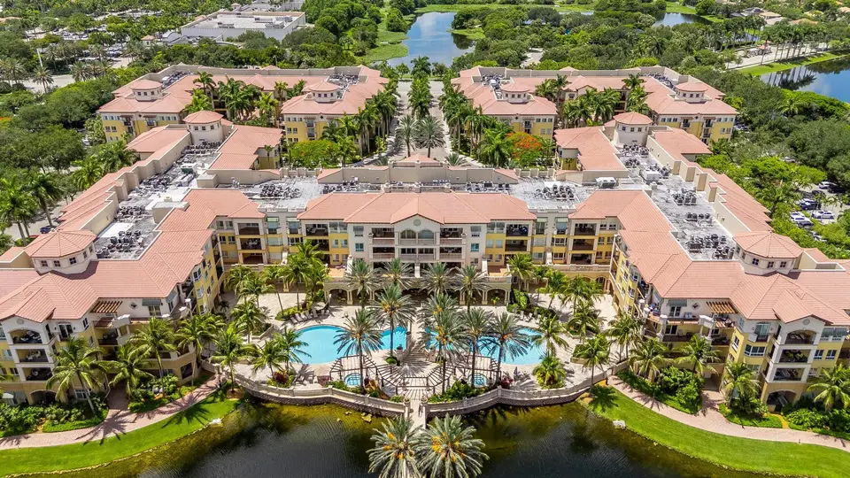 16102 Emerald Estates Drive 128, Weston, FL 33331