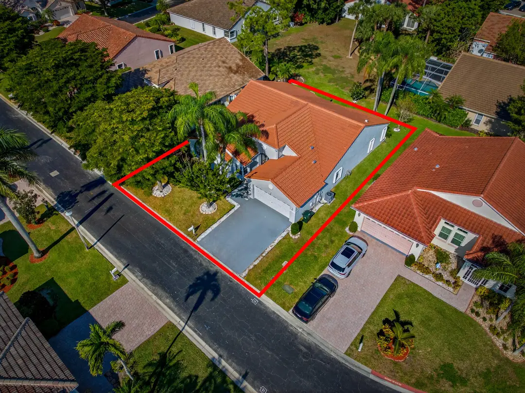 113 Egret Circle, Greenacres, FL 33413