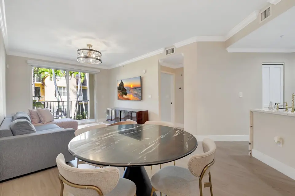 1803 N Flagler Drive 203, West Palm Beach, FL 33407