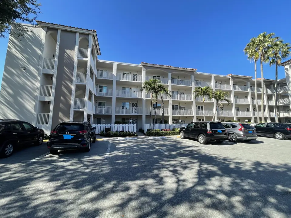 14111 Royal Vista Drive 202, Delray Beach, FL 33484