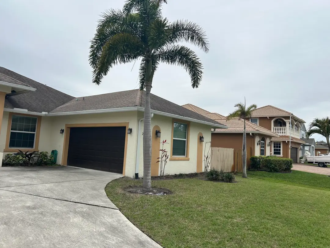 2749 SE Eagle Drive, Port St. Lucie, FL 34984