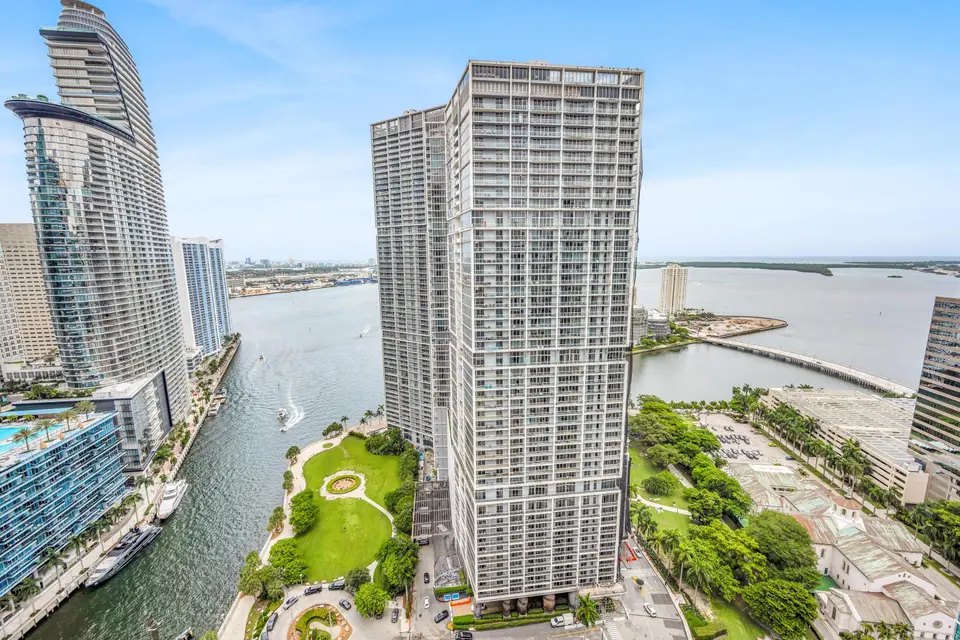 77 SE 5th Street 2906, Miami, FL 33131