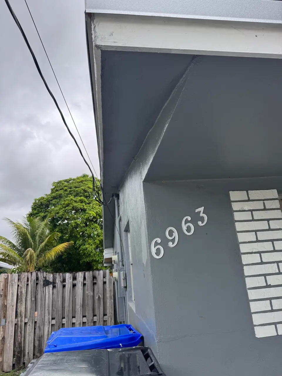 6963 SW 19th Street N, North Lauderdale, FL 33068