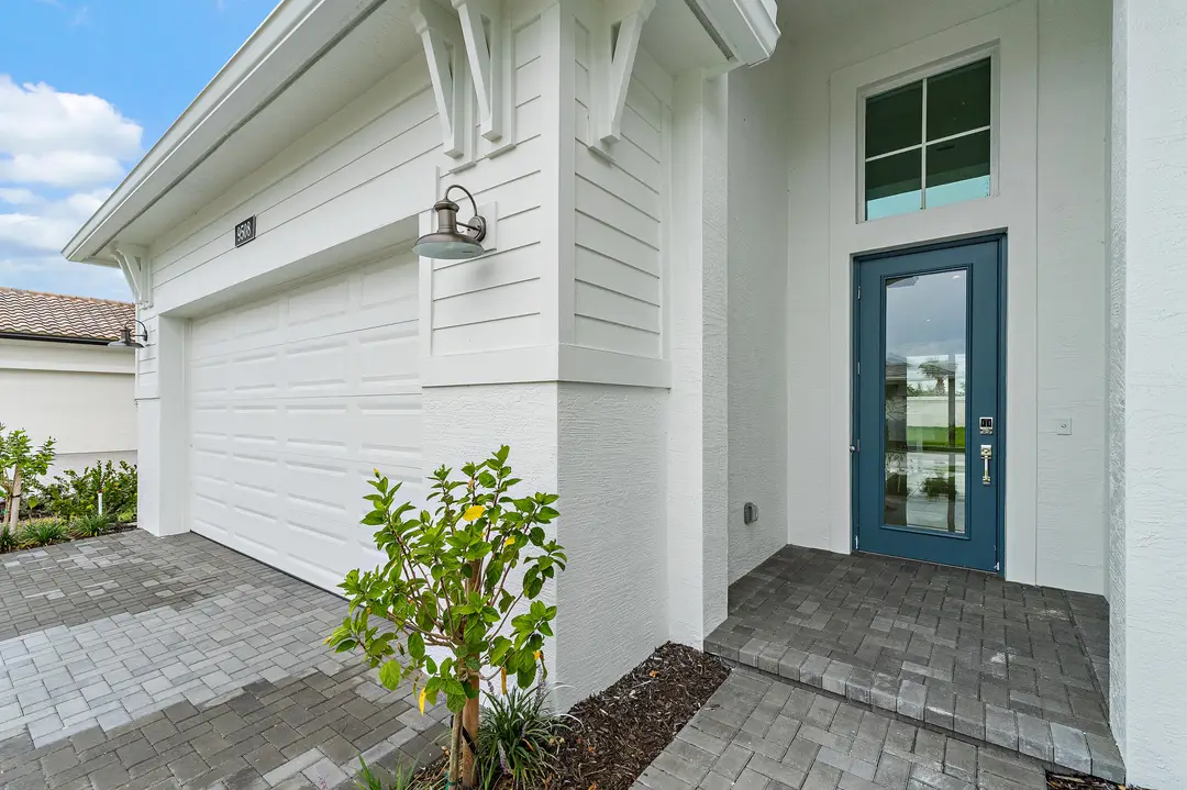 9508 St. Germain, Palm Beach Gardens, FL 33412