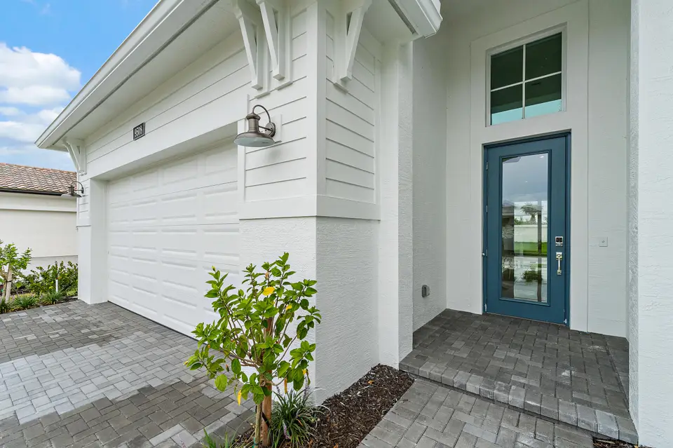 9508 St. Germain, Palm Beach Gardens, FL 33412