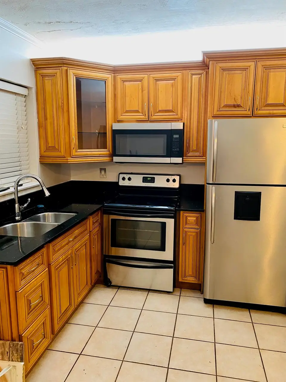 1301 N 12th Court 12a, Hollywood, FL 33019