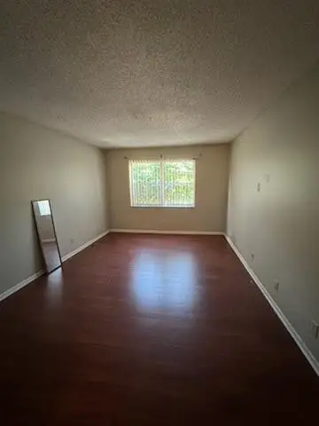 4384 NW 9th Avenue 20-2f, Pompano Beach, FL 33064