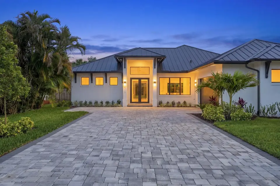 513 SW South Carolina Drive, Stuart, FL 34994