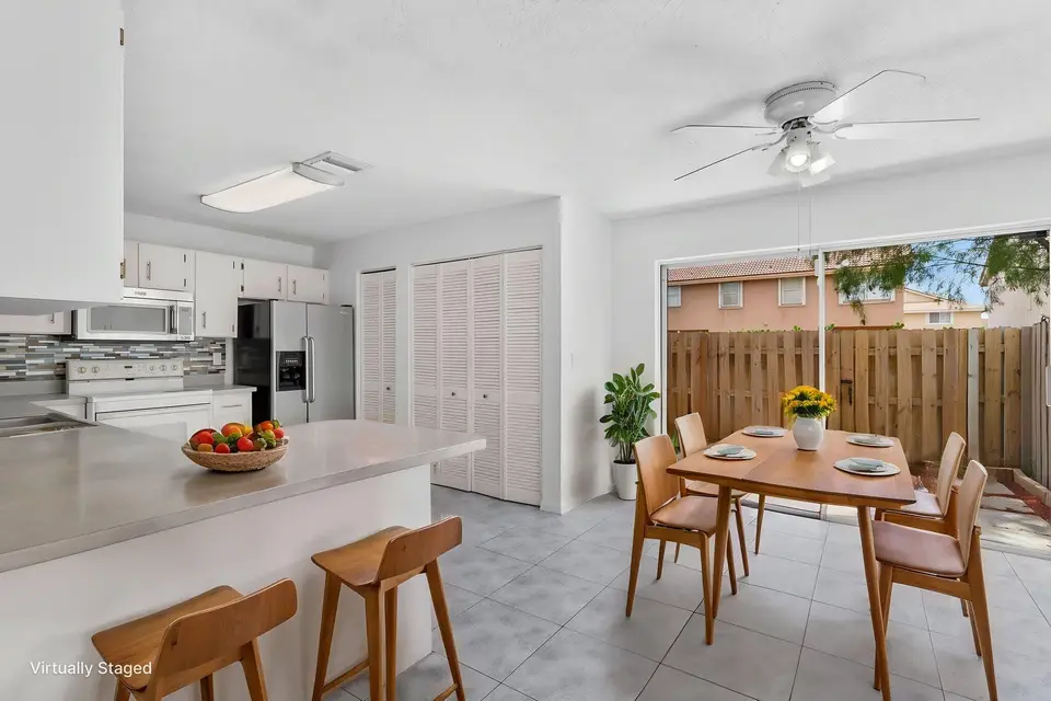 12212 NW 36th Place, Sunrise, FL 33323