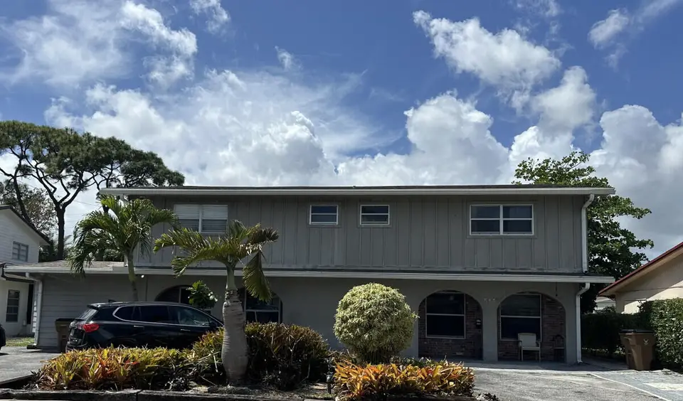 279 SE 8th Terrace A, Deerfield Beach, FL 33441