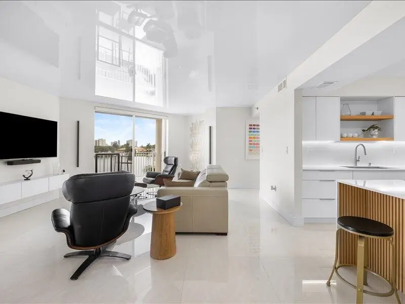 18260 N Bay Road 418, Sunny Isles Beach, FL 33160