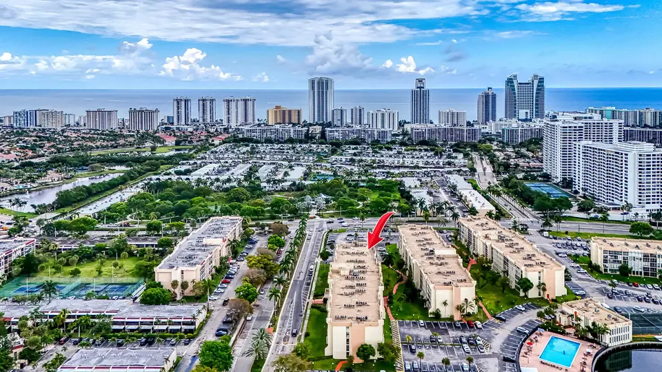 2000 Atlantic Shores Boulevard 410, Hallandale Beach, FL 33009