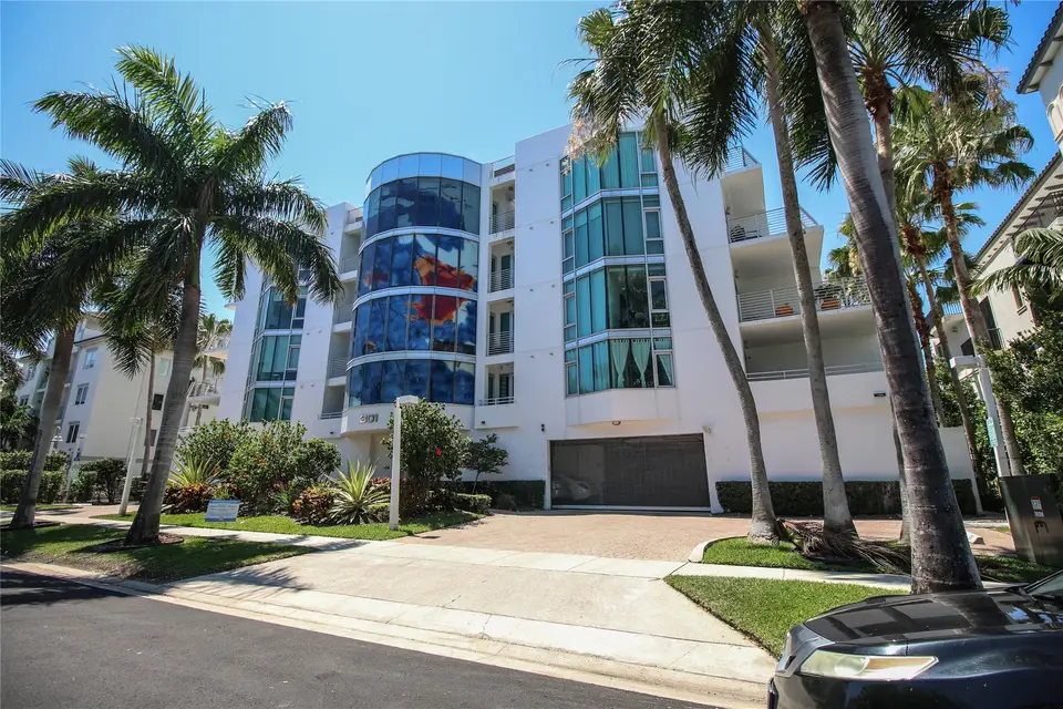 301 Hendricks Isle 7, Fort Lauderdale, FL 33301