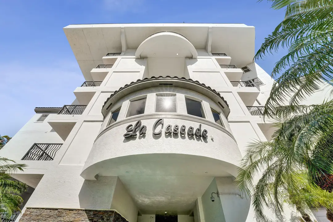 615 Bayshore Drive 402, Fort Lauderdale, FL 33304