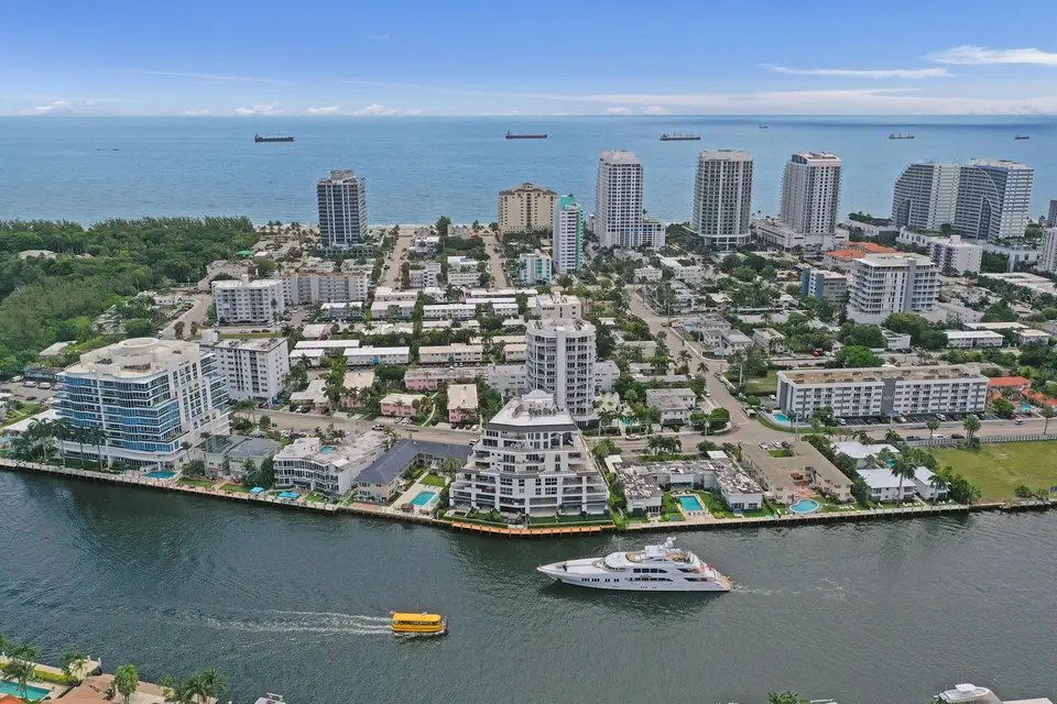 615 Bayshore Drive 402, Fort Lauderdale, FL 33304