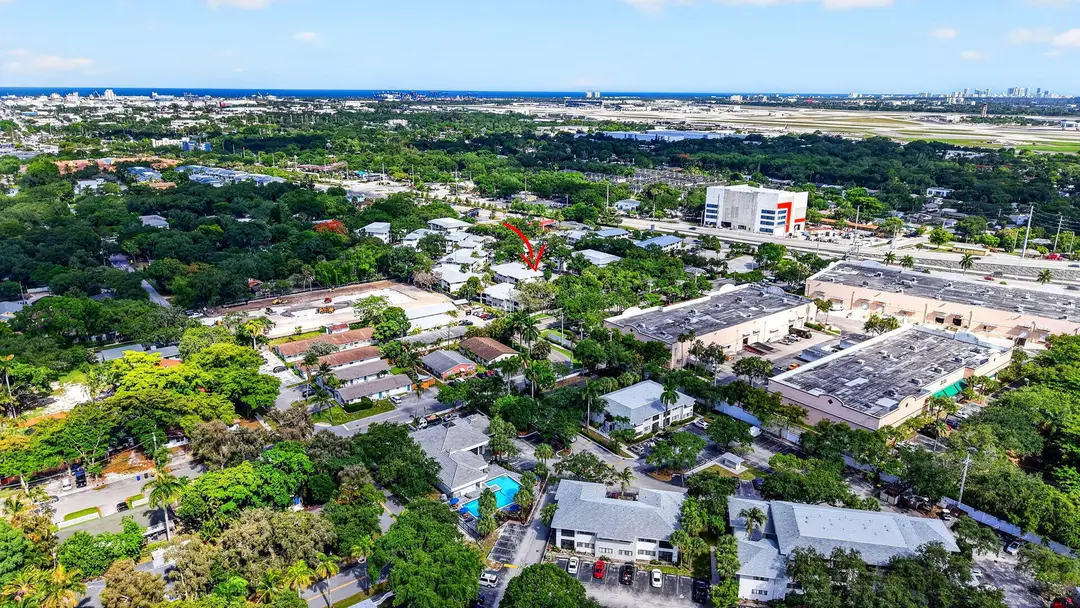 2445 SW 18th Terrace 703, Fort Lauderdale, FL 33315