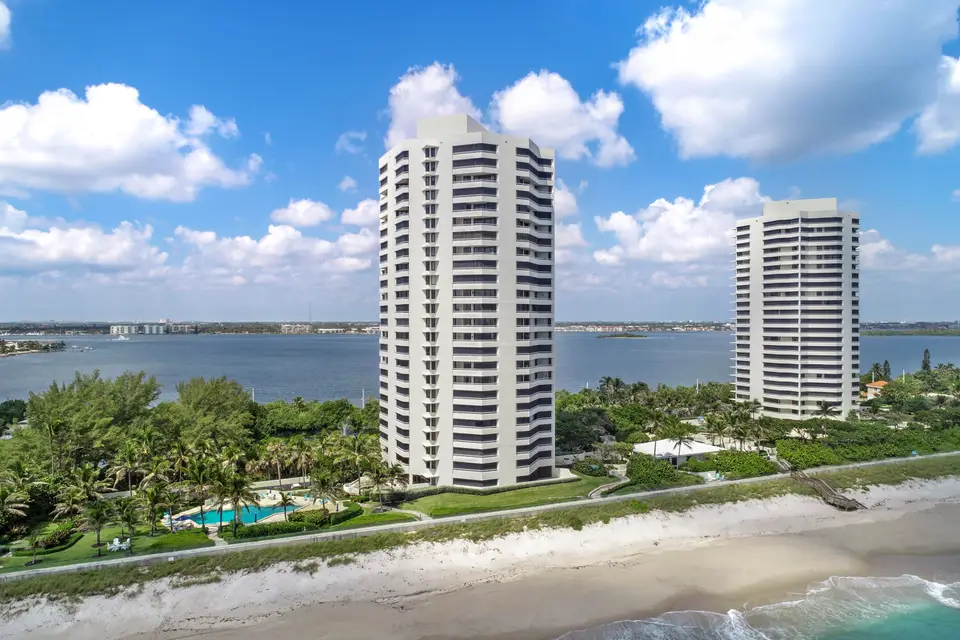 5070 N Ocean Drive 23c, Singer Island, FL 33404