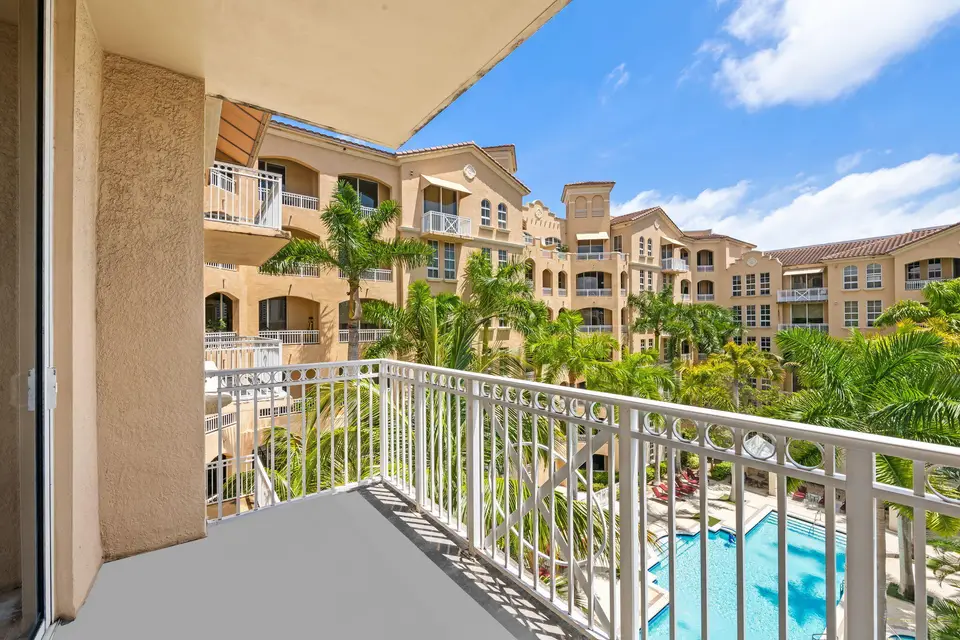 3001 NE 185th Street 536, Aventura, FL 33180