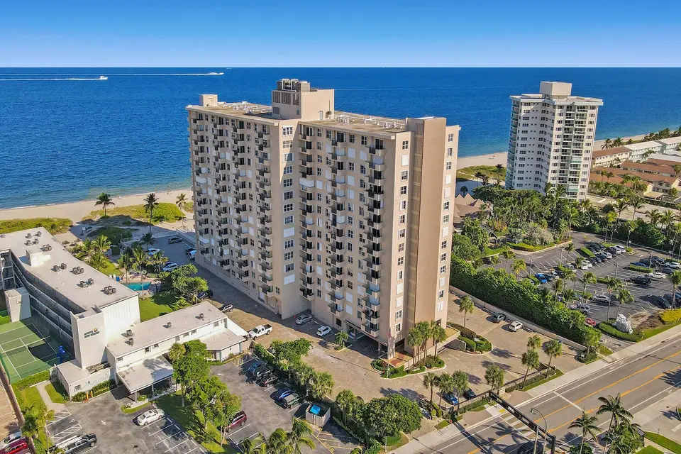 2000 S Ocean Boulevard Lc, Lauderdale-By-The-Sea, FL 33062