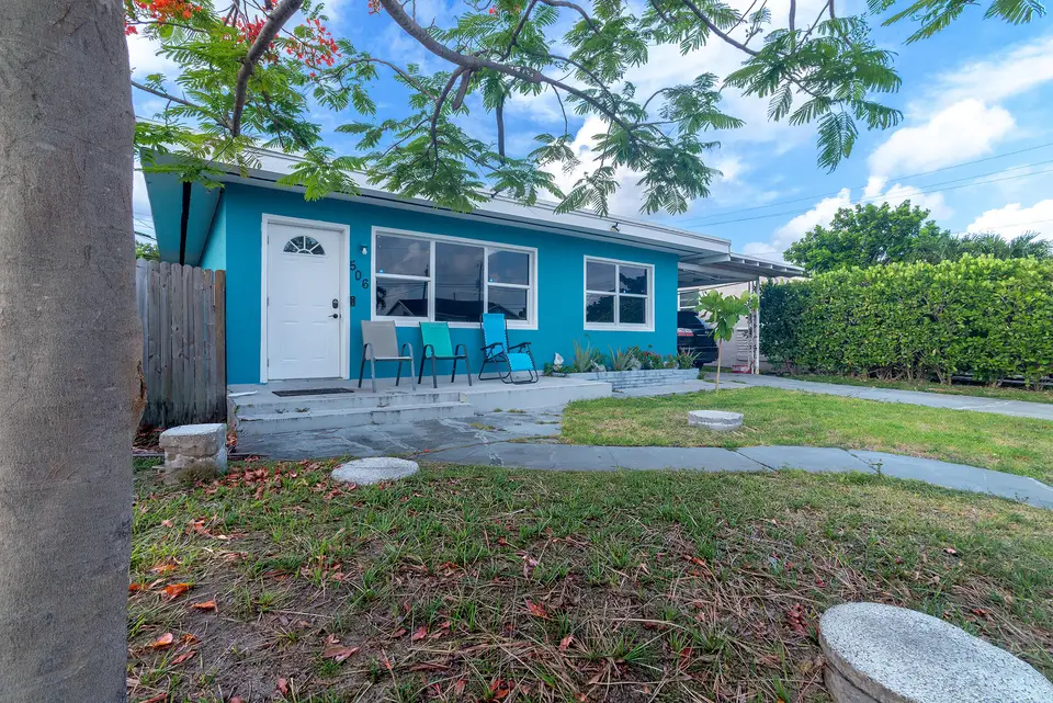 506 Worthmore Drive, Lake Worth Beach, FL 33460