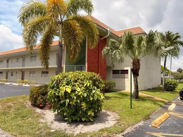 607 S State Rd 7 1g, Margate, FL 33068