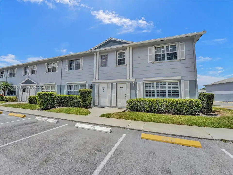 1829 SW 81st Way 5, Davie, FL 33324
