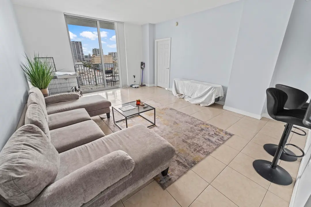 140 S Dixie Highway 813, Hollywood, FL 33020