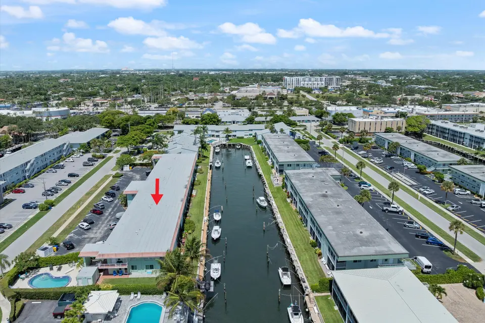 117 Lehane Terrace 210, North Palm Beach, FL 33408