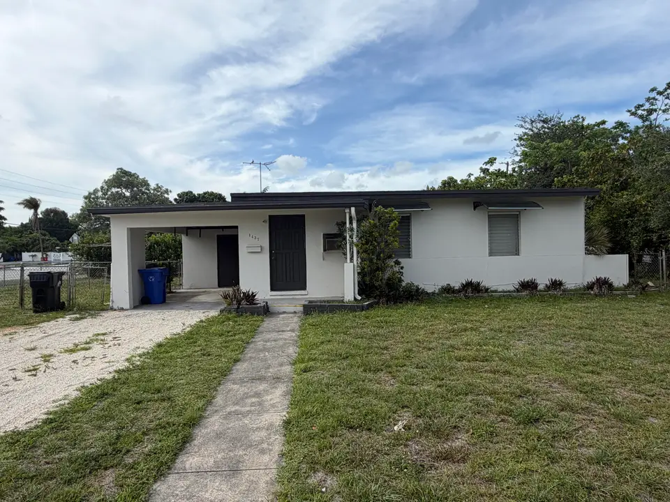 1437 NW 10th Place, Fort Lauderdale, FL 33311