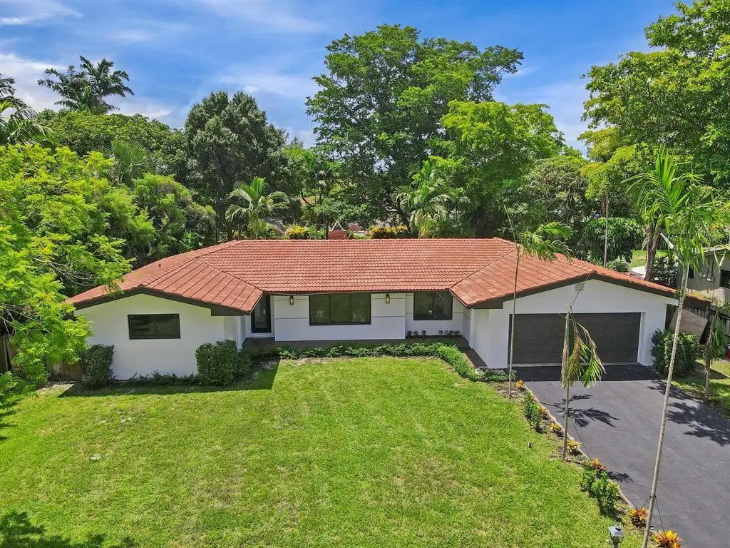 4190 SW 4th Street, Plantation, FL 33317