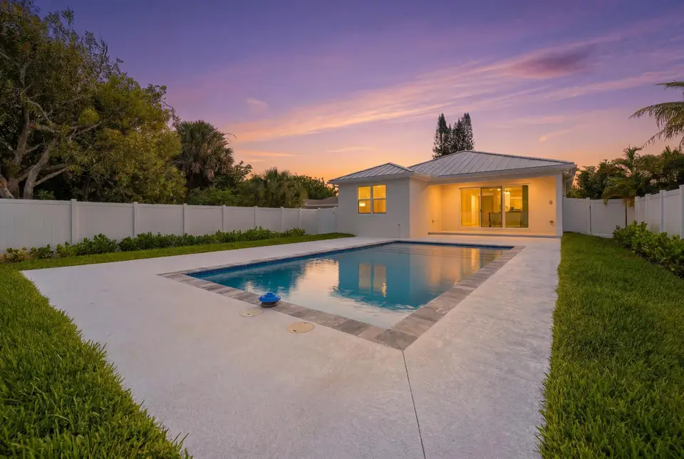 316 SW 4th Avenue, Delray Beach, FL 33444