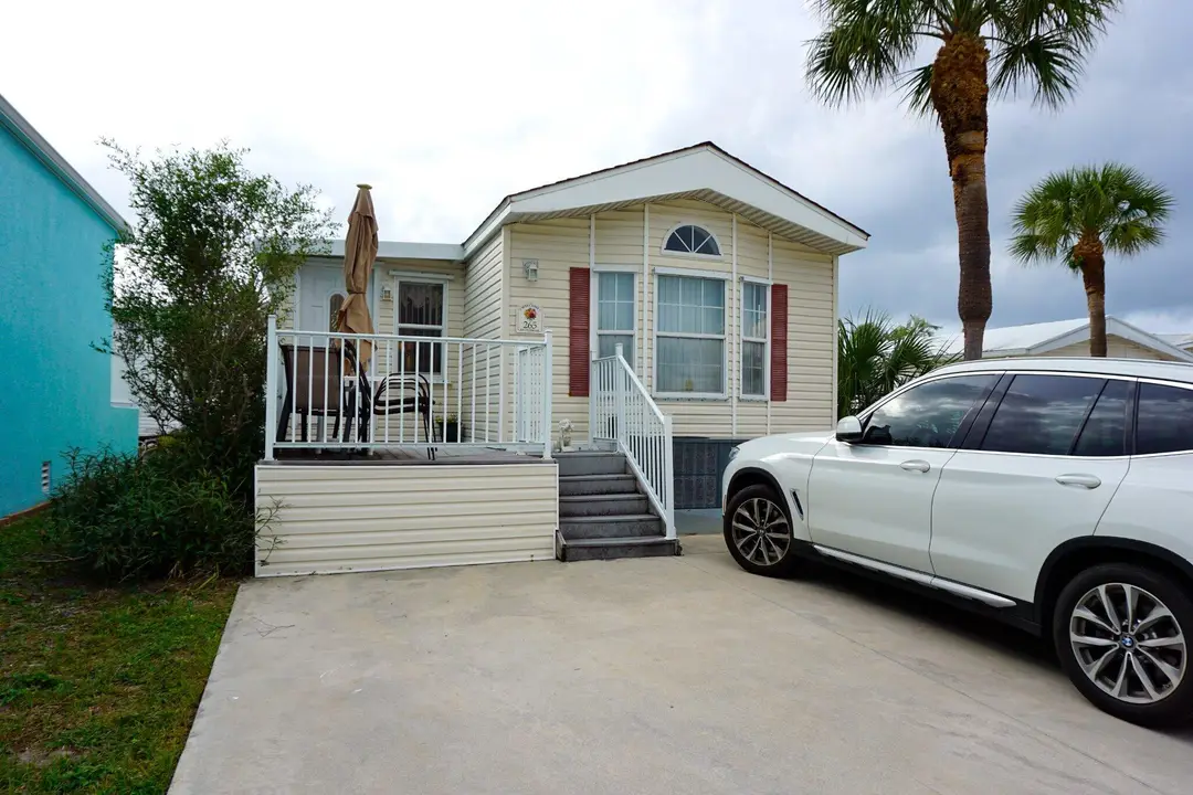10725 S Ocean Drive 265, Jensen Beach, FL 34957