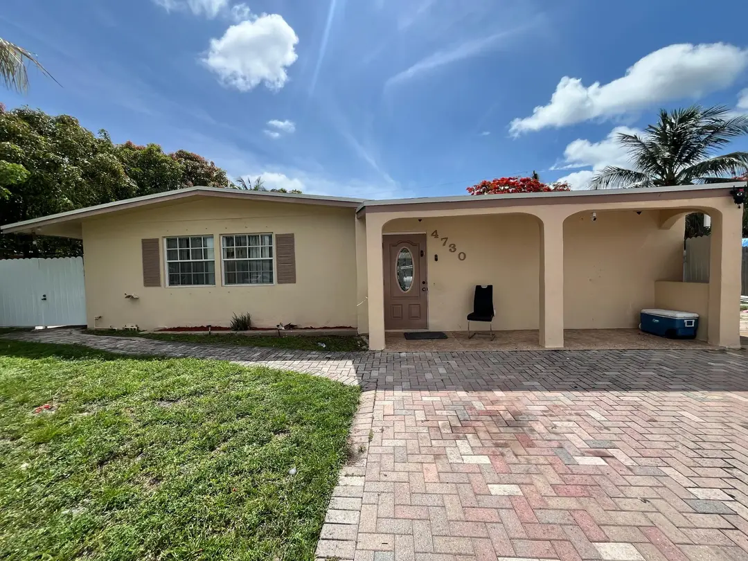 4730 NE 2nd Avenue NE, Deerfield Beach, FL 33064