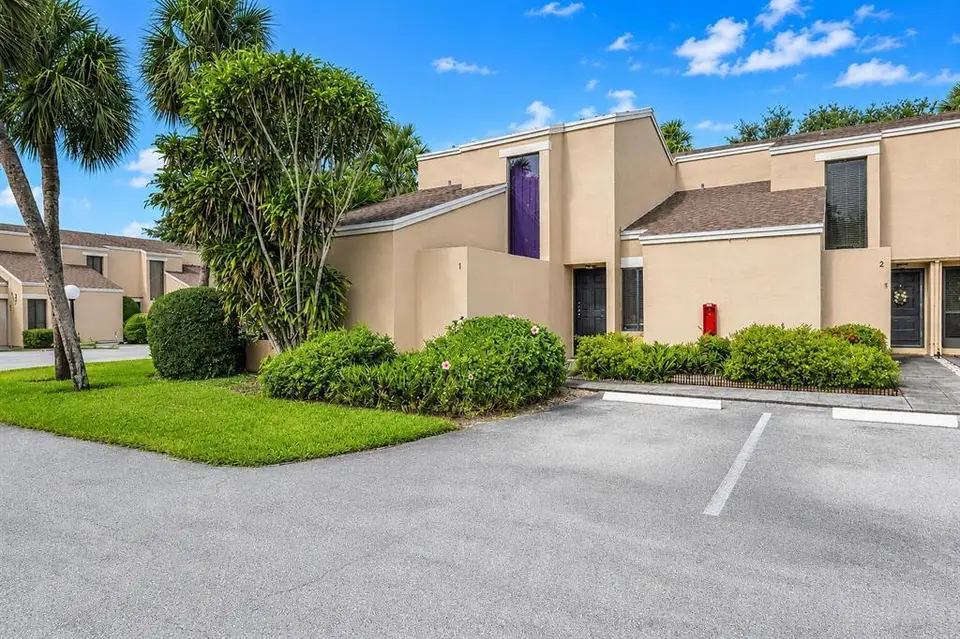 1169 NW 13th Street 1, Boca Raton, FL 33486
