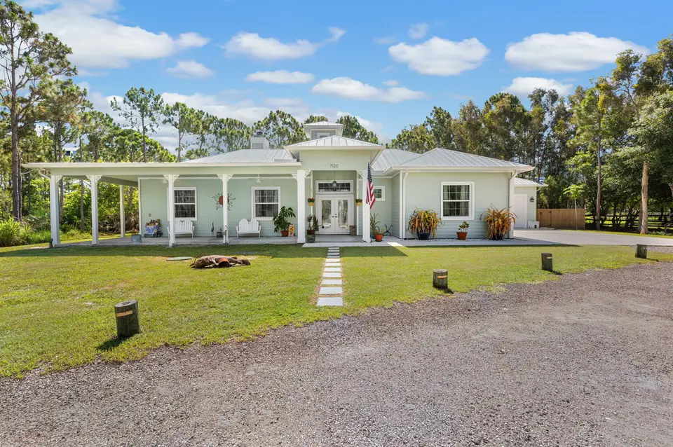 7120 Shanas Trail, Port St. Lucie, FL 34952