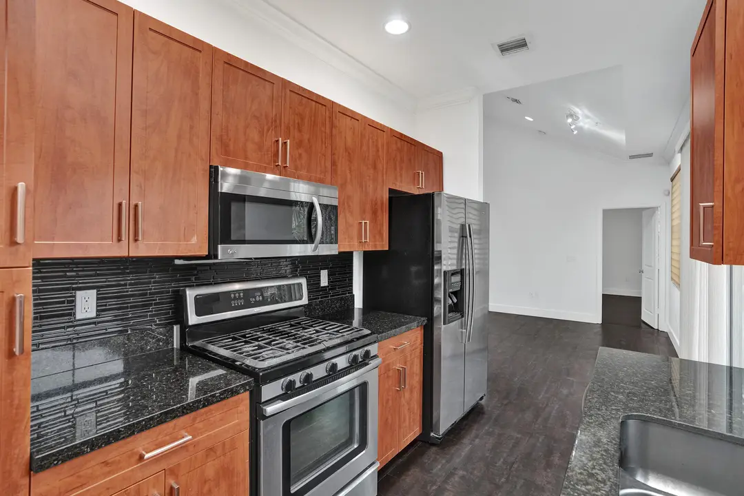 12662 NW 32nd Place, Sunrise, FL 33323