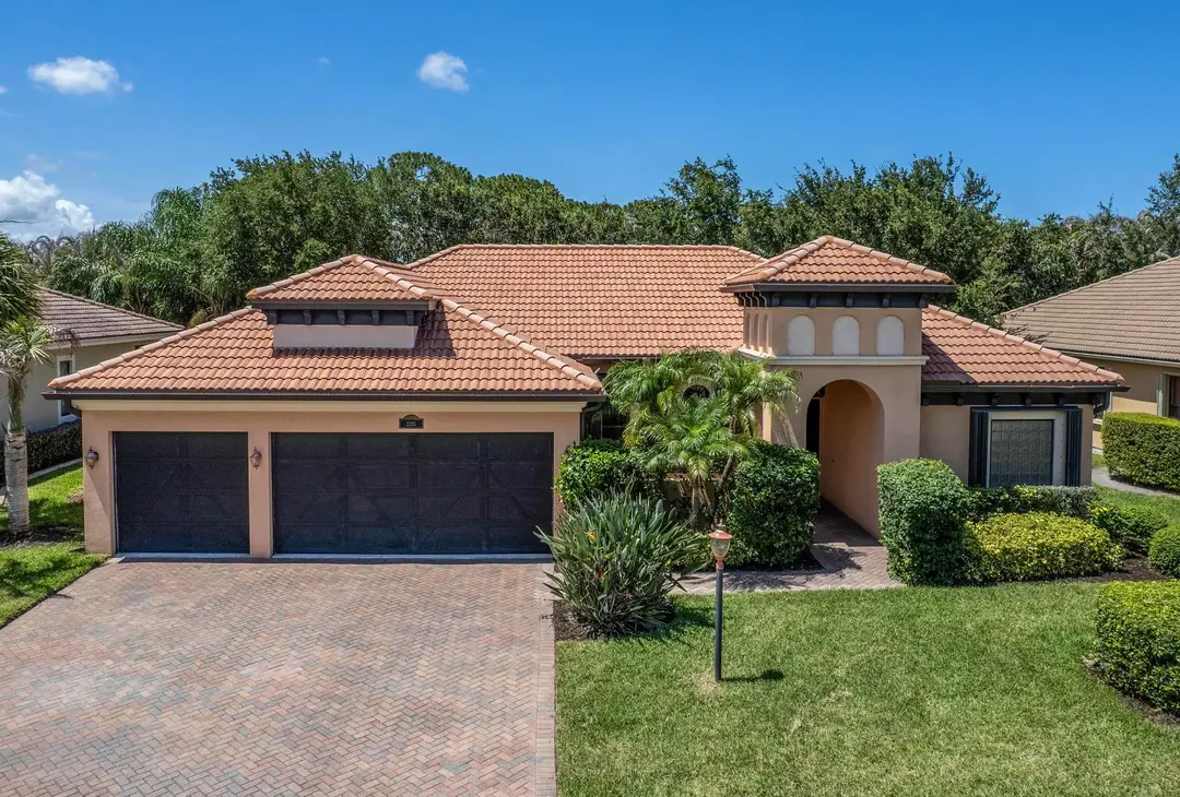 2295 NW Diamond Creek Way, Jensen Beach, FL 34957