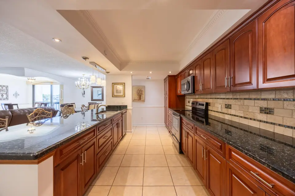 1915 Lavers Circle E309, Delray Beach, FL 33444
