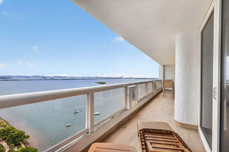 1717 N Bayshore Drive A-2935, Miami, FL 33132