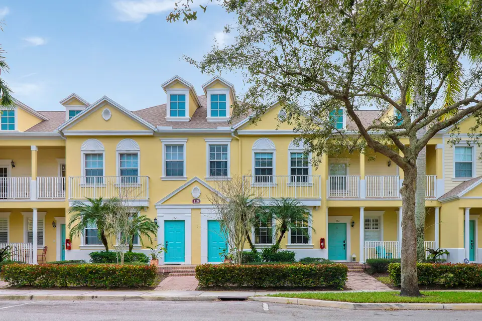 118 Seagrape Drive 105, Jupiter, FL 33458