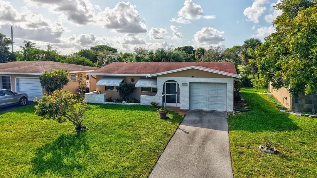 4741 NW 13th Ave, Deerfield Beach, FL