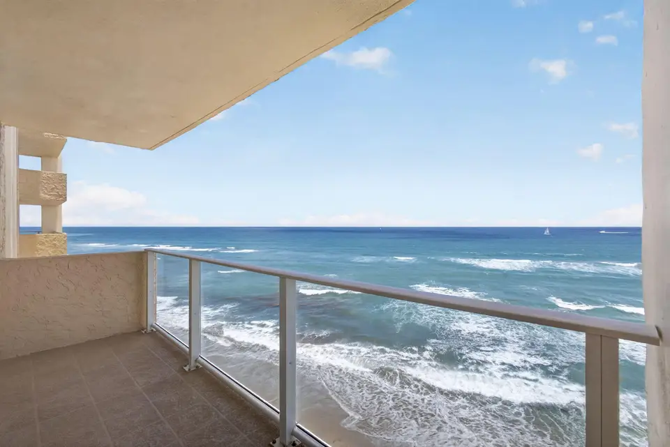 5440 N Ocean Drive 807, Singer Island, FL 33404