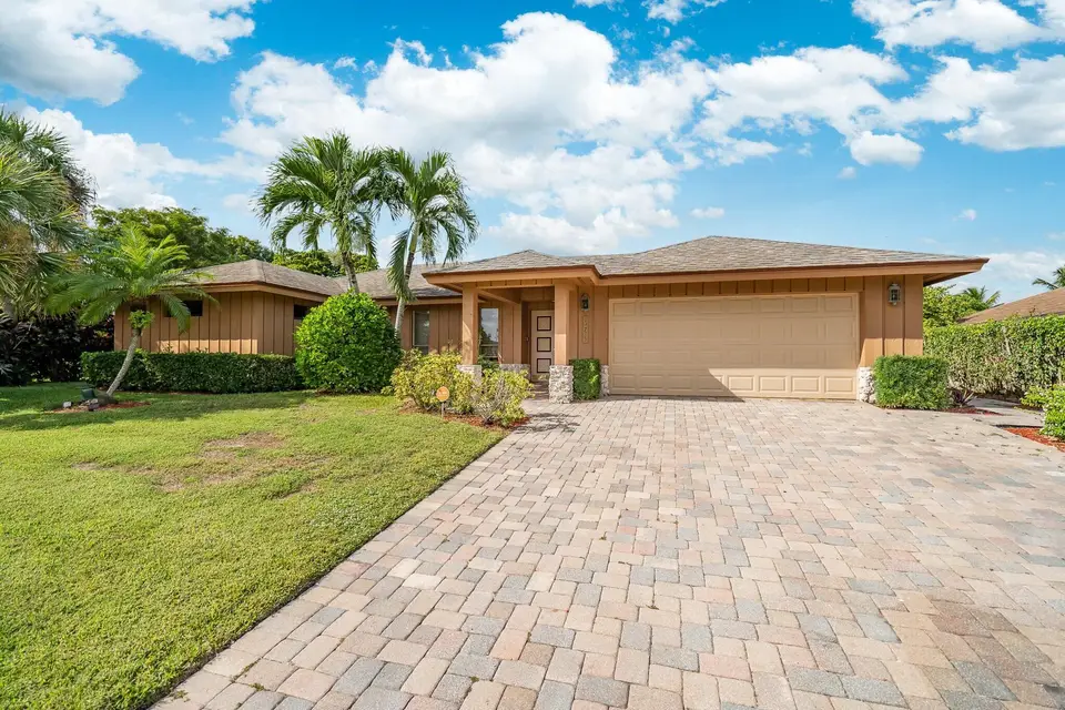 12775 Guilford Circle, Wellington, FL 33414