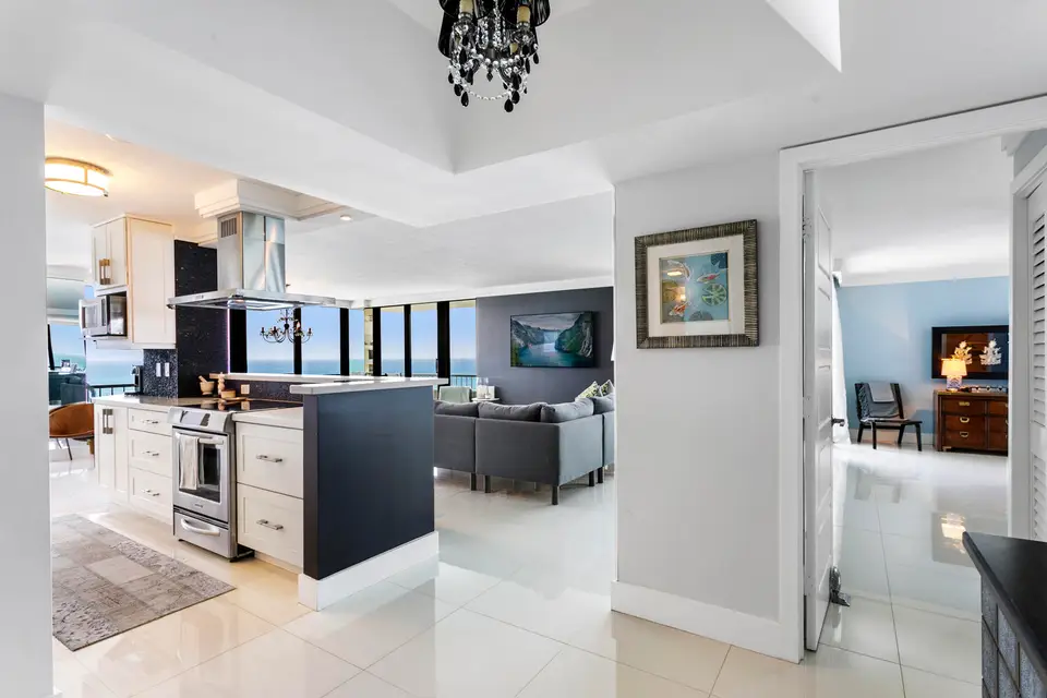 5510 N Ocean Drive 12a, Singer Island, FL 33404