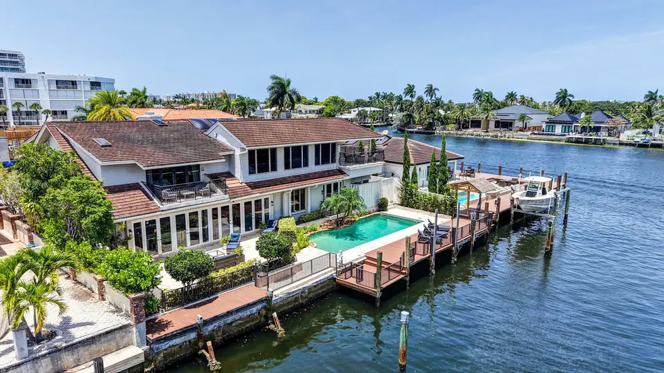 3110 NE 47th Street, Fort Lauderdale, FL 33308