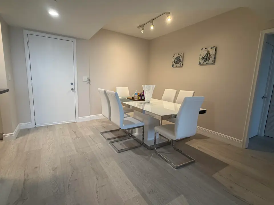 2775 NE 187th Street 408, Aventura, FL 33180