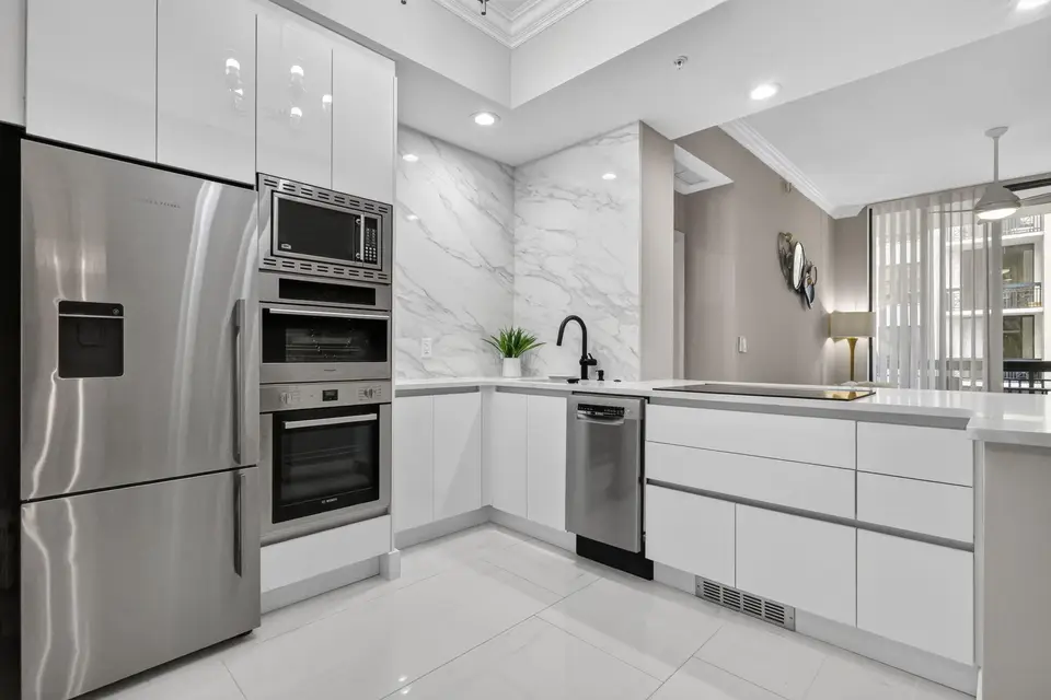 701 S Olive Avenue 1205, West Palm Beach, FL 33401