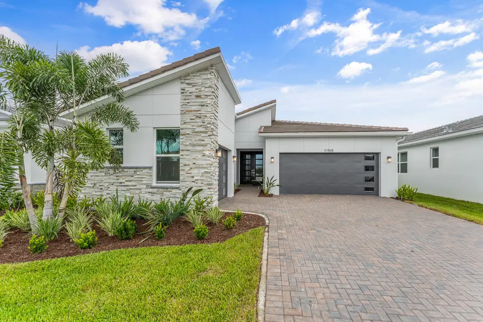 11968 SW Pantone Street, Port St. Lucie, FL 34987