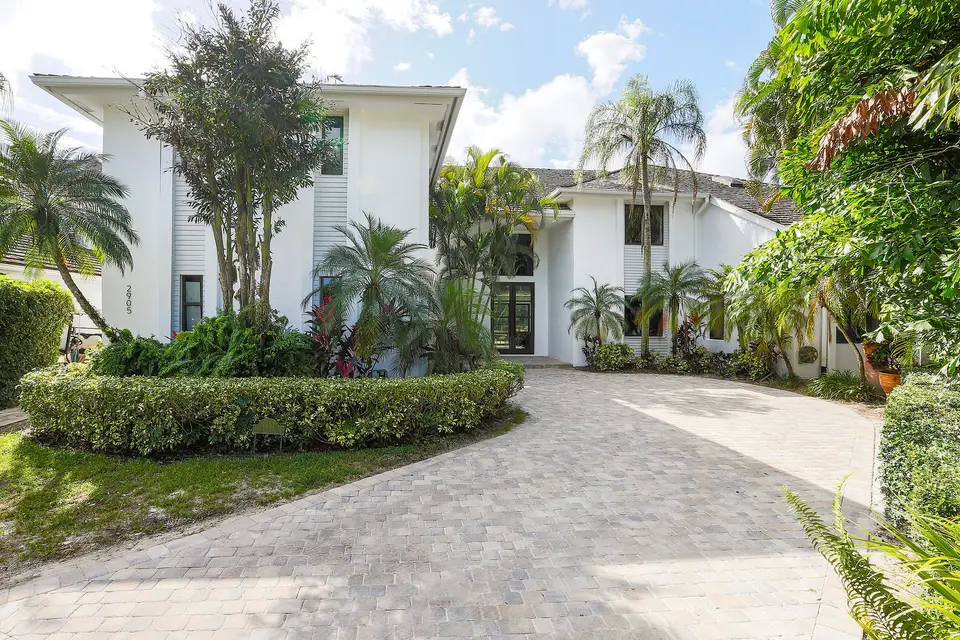 2905 Polo Island Drive, Wellington, FL 33414